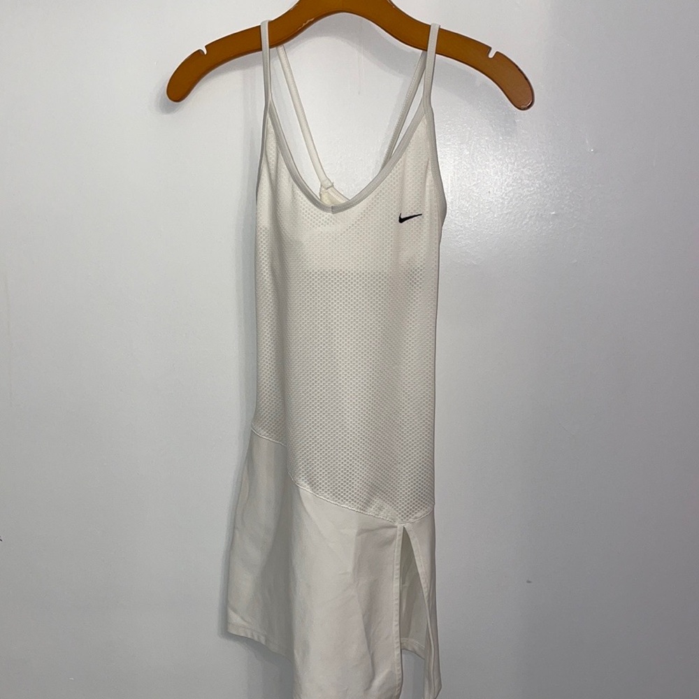 Nike Sphere Tennis Women’s Court Athlete Dress Size 0-2